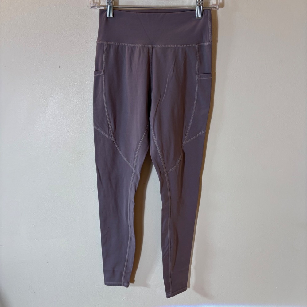 Alphalete High-Waisted Leggings Size‎ Medium